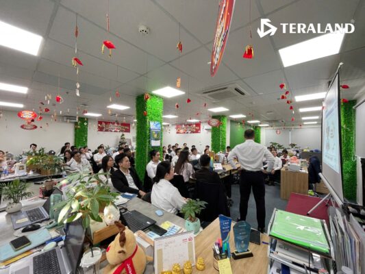 Không khí buổi chia sẻ kỹ năng quản lý thời gian